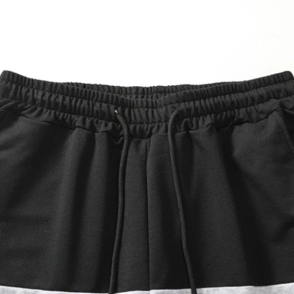 Black Casual Men's Color Block Shorts - Picture 3 of 6
